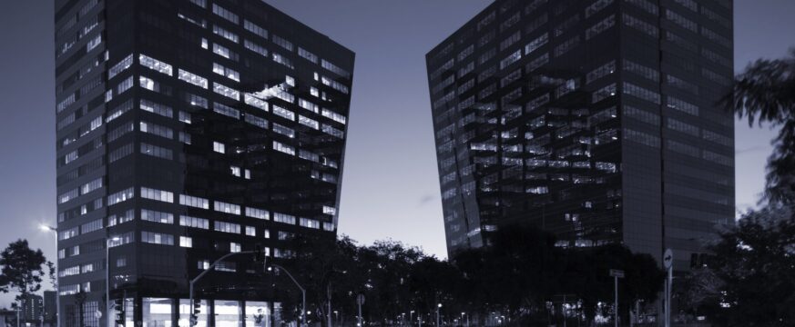 FII de escritórios fecha novo contrato e mantém vacância zerada em edifício de SP