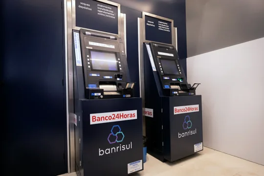 FII renova contrato com Banrisul em agência no RS por mais cinco anos