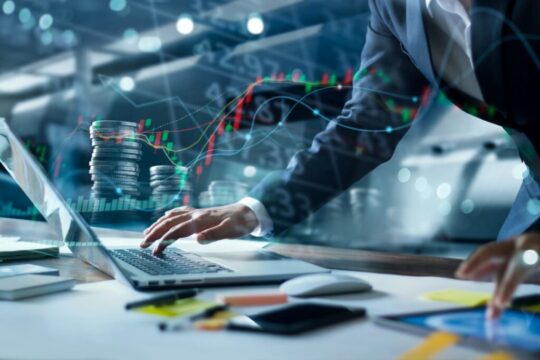 SNFF11, SNCI11 e mais: conheça os 10 fundos imobiliários que mais subiram em junho