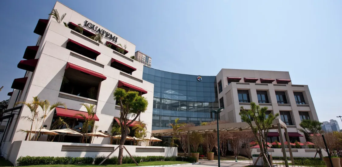 TRXF11 negocia compra de cinco shoppings da Iguatemi por R$ 876 milhões