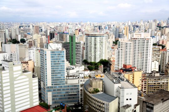 B3 muda composição do IFIX; veja FIIs que entram e os que saem