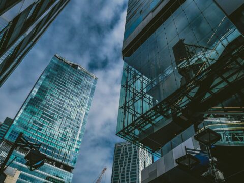 IRDM11 vai sair da B3? Entenda situação do fundo imobiliário