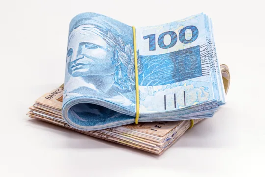 Dividendos na quinta: confira valores anunciados por mais de 150 FIIs