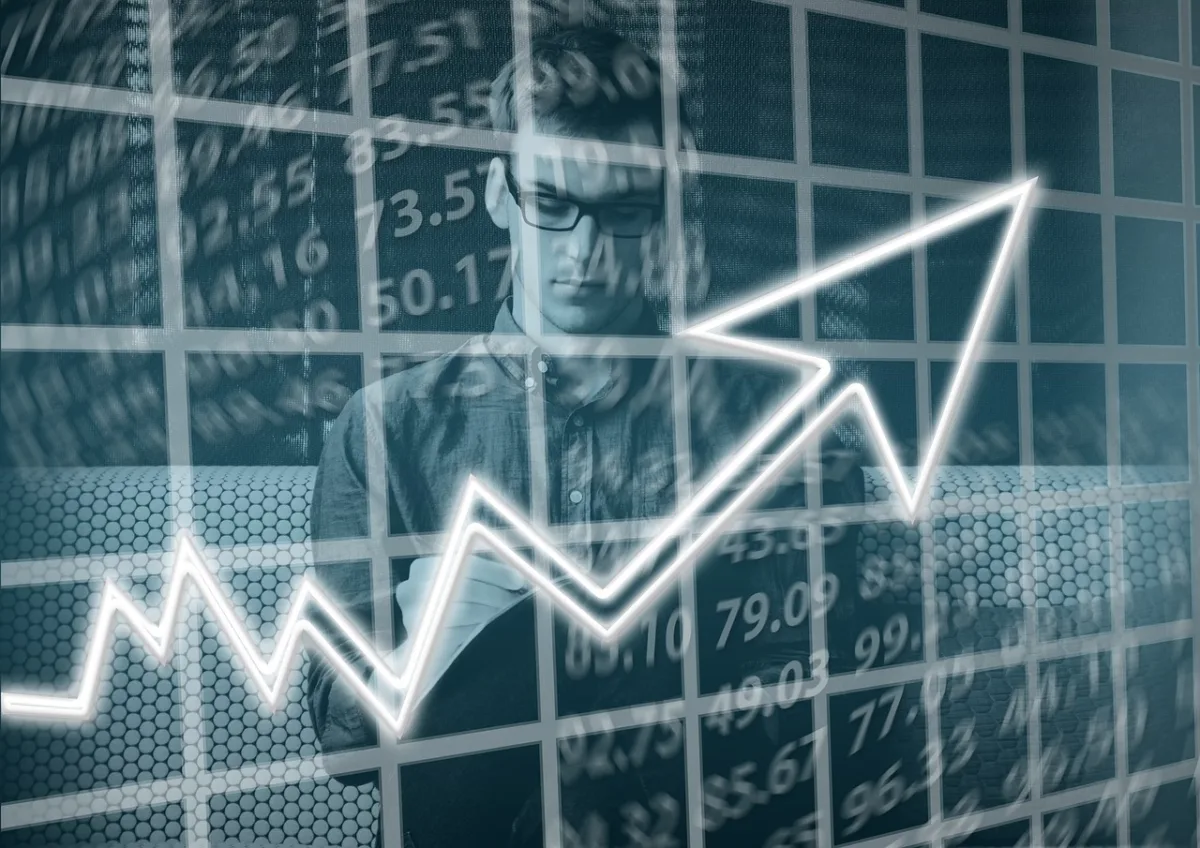 Fundo imobiliário dispara 22% na Bolsa e reage após queda de quase 59%; entenda