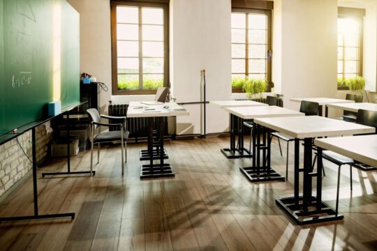HGRU11 assina acordo para adquirir imóveis educacionais do MINT11