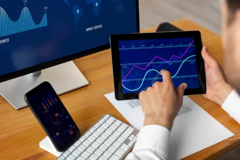 Fundos da Suno Asset fecham em alta de até 4%, operando na contramão do IFIX - Foto: Freepik
