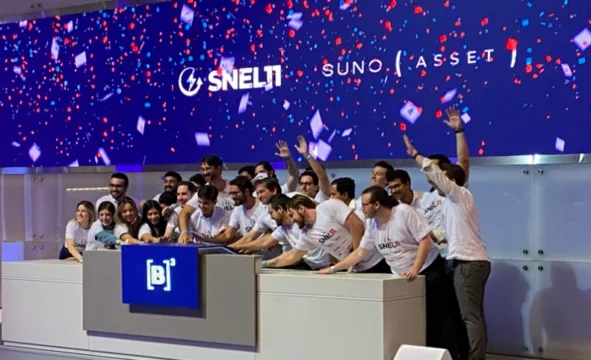 SNEL11 celebra fechamento de oferta na B3 e alcança R$ 620 milhões