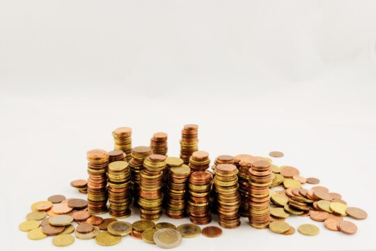 Quanto rende investir R$ 15 mil no fundo imobiliário MXRF11? Foto: Pixabay