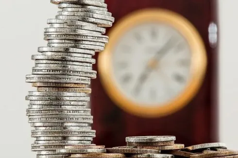 Veja os 4 fundos imobiliários que vão distribuir dividendos nesta quarta (26)