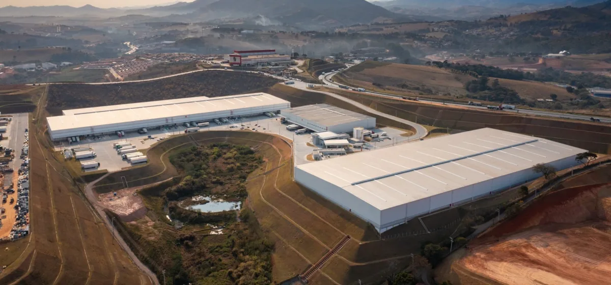 XPLG11 conclui aquisição de portfólio de imóveis do RBRL11: como ficam os dois FIIs?