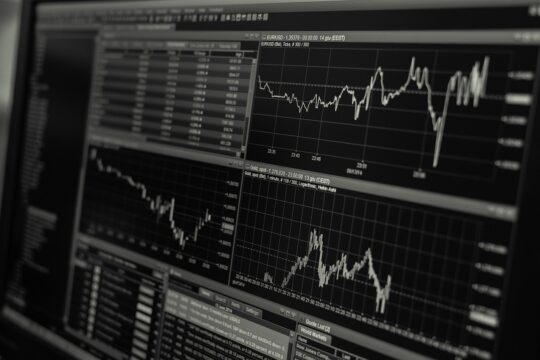 Fundo imobiliário despenca quase 11% em dia de queda do IFIX; Entenda o que aconteceu