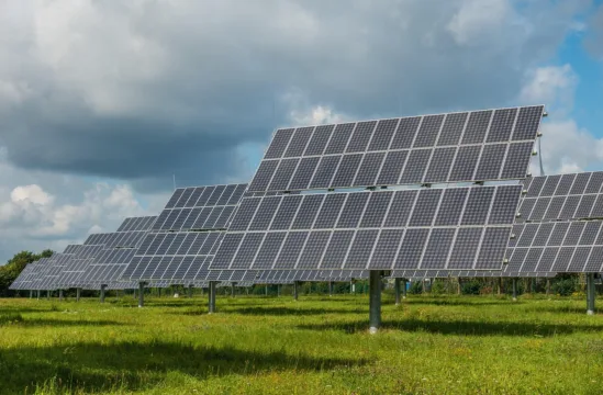 SNEL11 amplia produção total de usinas e projeta receita com maturidade do portfólio