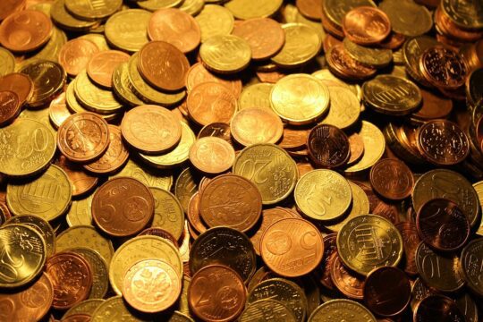 PVBI11 anuncia novos pagamentos de dividendos para maio; saiba o valor e quem recebe 