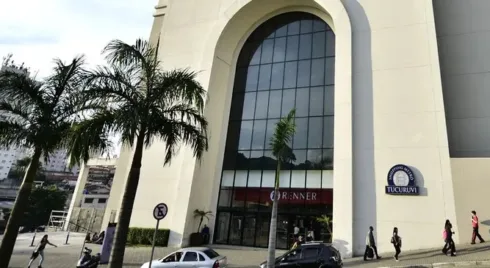 HSML11 paga R$ 0,75, enquanto resultado recorrente fica em R$ 0,64; entenda os números