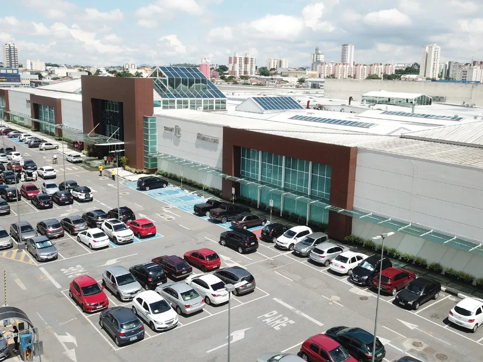 PMLL11 anuncia dividendo recorde; veja resultado de dezembro - Foto: Suzano Shopping/Divulgação