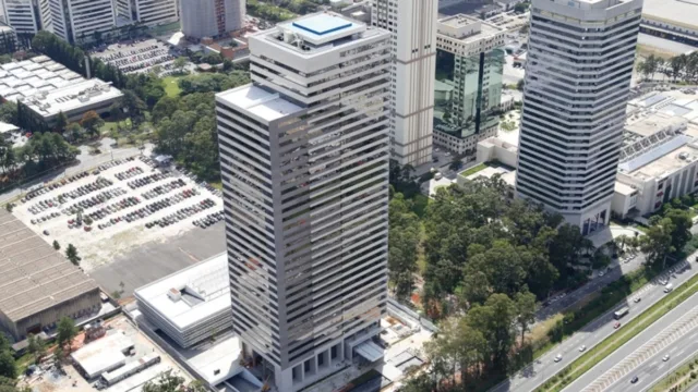 FII fecha acordo de três anos com empresa do setor financeiro e reduz vacância