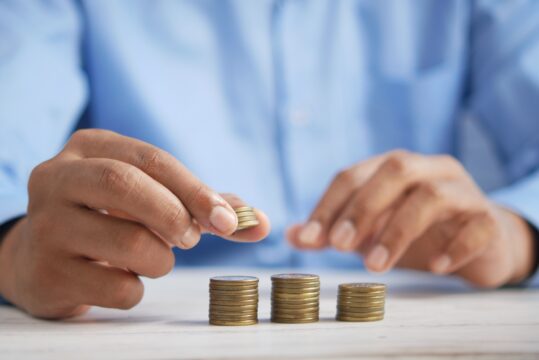 BBIG11: fundo imobiliário paga dividendos de 130,36% do CDI; veja quanto