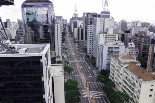 Com taxa alta de vacância, fundo imobiliário vê números do mercado "muito abaixo do esperado"