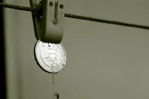 Tá pingando na conta: veja FIIs que pagam dividendos hoje (26)