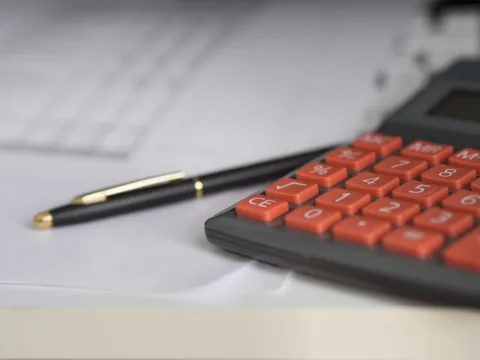 RECR11 anuncia nova emissão de cotas de R$ 409,9 milhões