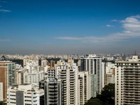 BTG: FIIs de papel seguem atrativos no curto prazo, e tijolo ganha espaço no ciclo longo