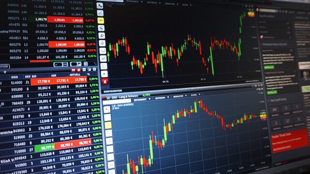MXRF11 cai novamente e outro fundo imobiliário vai pagar R$ 12,60 por cota em dividendos; Veja as mais lidas da semana
