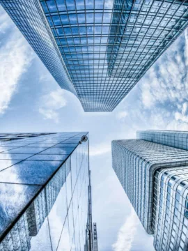 Investir em fundos imobiliários: quanto rende uma carteira de FIIs por mês?