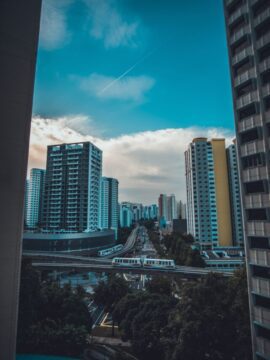 MXRF11, TRXF11 e MANA11 são os destaques do Bom Dia FIIs (23/08)