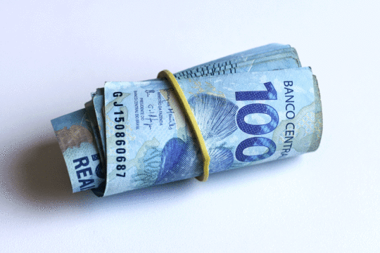 Dinheiro na conta: confira os rendimentos dos FIIs em agosto/20