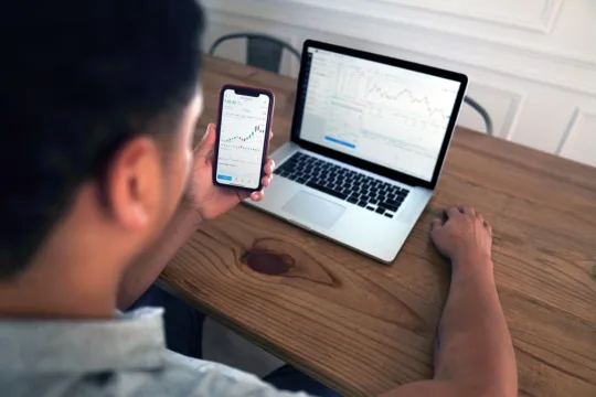 RECM11, FATN11: veja a agenda de ofertas de fundos imobiliários da semana