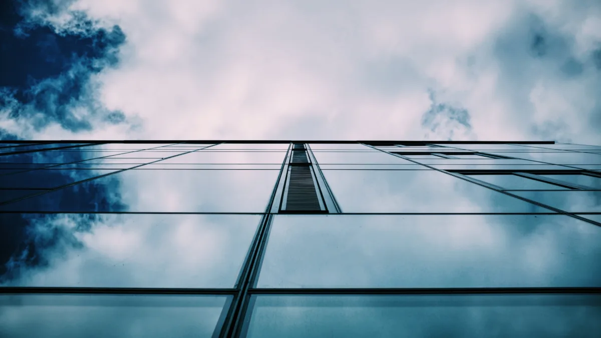 IRDM11, KNCR11 e CPTS11 são os destaques do Bom Dia FIIs (14/09). Foto: Unsplash