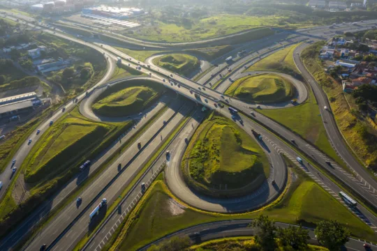 SNID11 pode surfar onda de investimentos bilionários em infraestrutura
