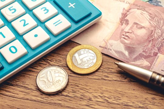 KNCR11 amplia investimento e tem alta nos lucros; saiba mais