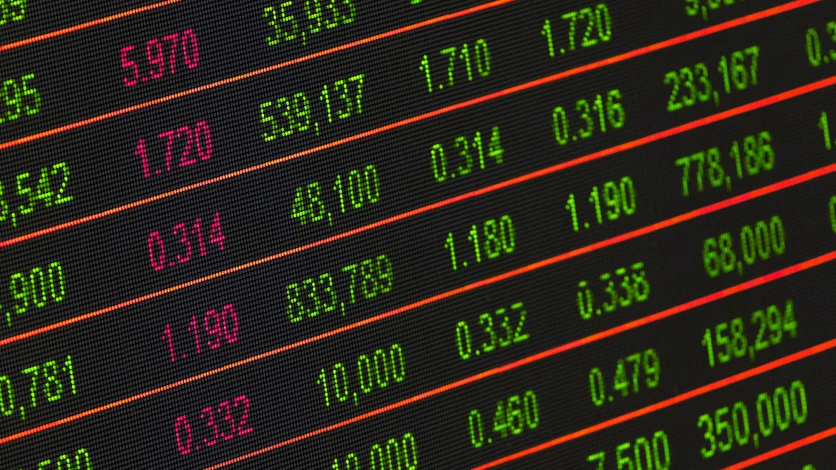 URPR11 e RZTR11 são destaques do IFIX hoje (13); RECR11 está 20% descontado. Foto: Pixabay