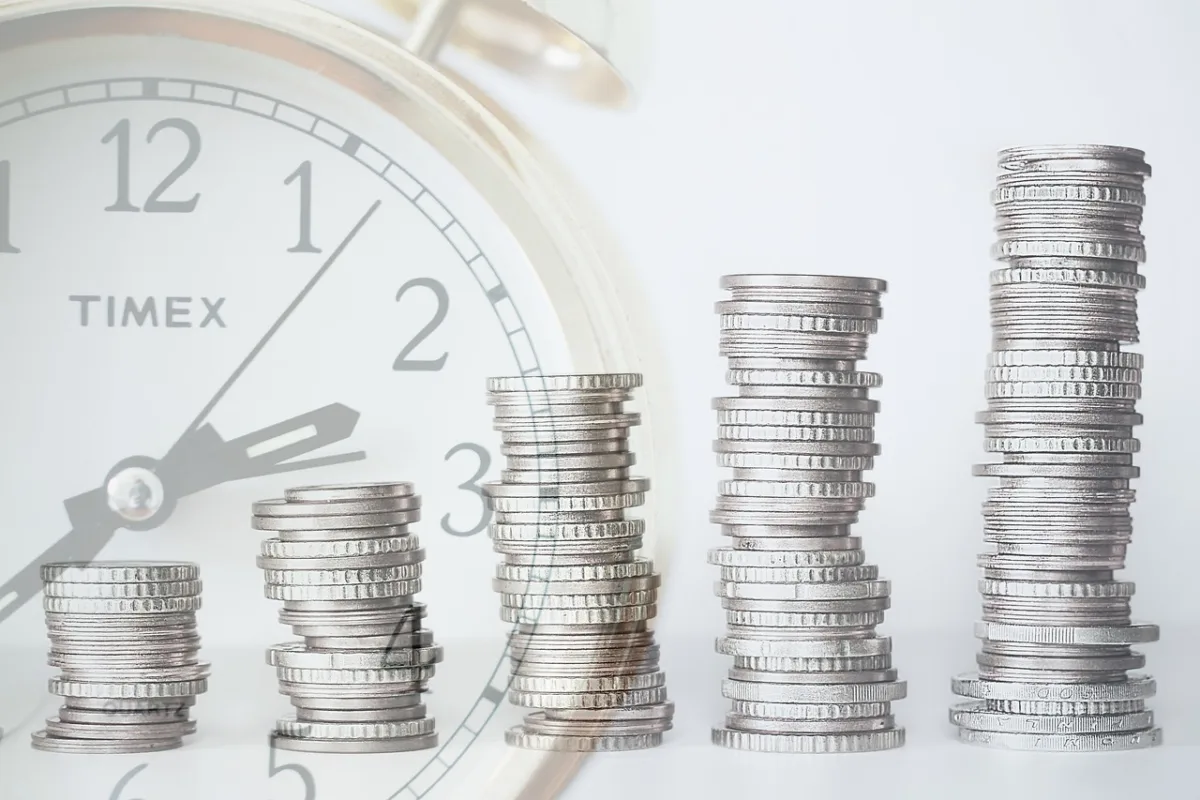 KNSC11 divulga dividendos de quase 1% ao mês; confira o valor