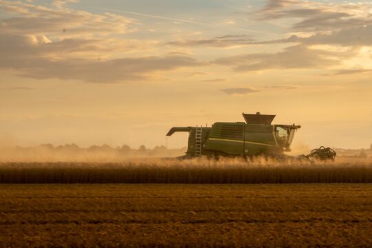 Conheça 5 razões para investir em Fiagro em 2023