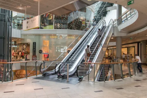VISC11 ou HSML11: qual o melhor FII de shoppings?
