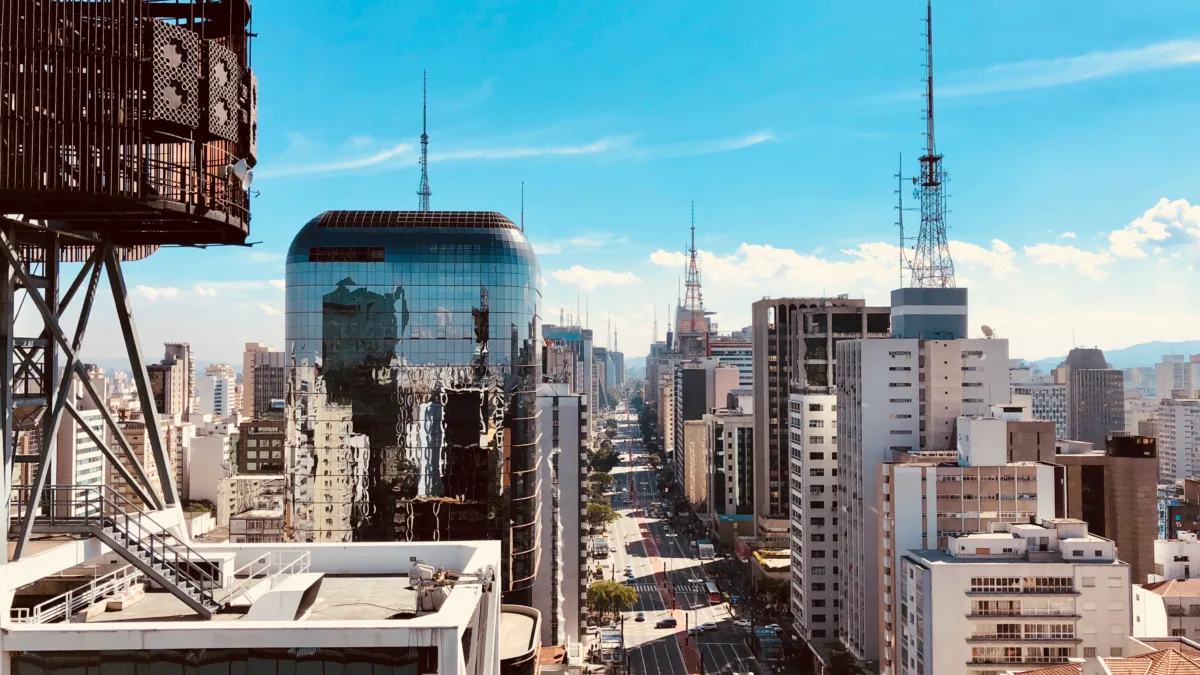 BCFF11 negocia com "duplo desconto" de 34,7%; Resultado do fundo cai em fevereiro. Foto: Unsplash