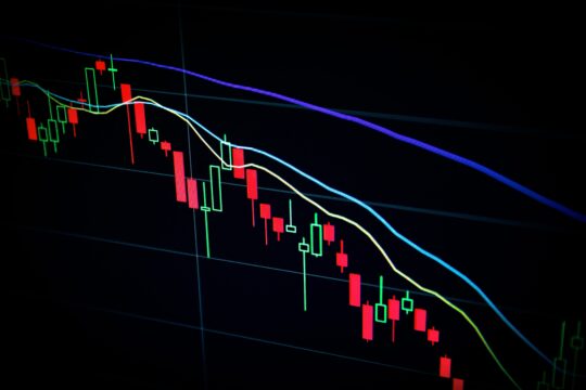 FIIs de tijolo sobem apesar de IFIX atingir menor patamar do ano; MXRF11 cai novamente