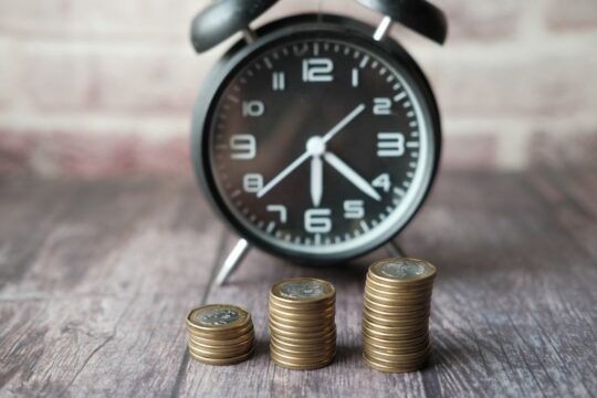Confira os fundos que pagam dividendos nesta sexta-feira (6); BODB11 é o destaque