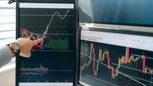 VGHF11 e VINO11 sobem; IFIX avança 0,23% na segunda-feira