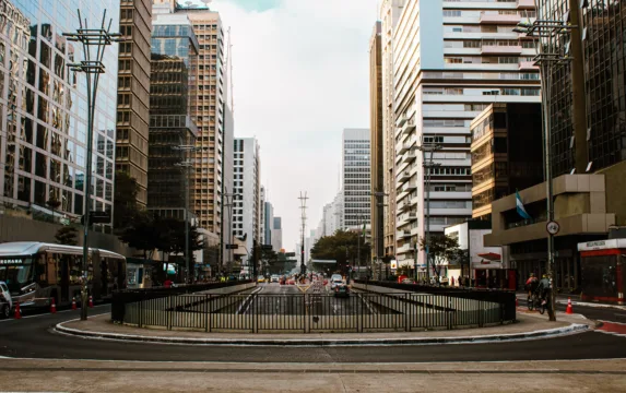 Fundo imobiliário anuncia aquisição na Avenida Paulista por R$ 77 milhões