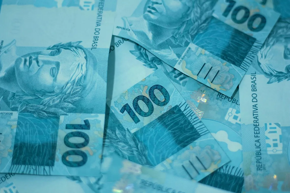 RZTR11, HSML11: Cotistas de FIIs vão receber dividendos hoje; veja quais