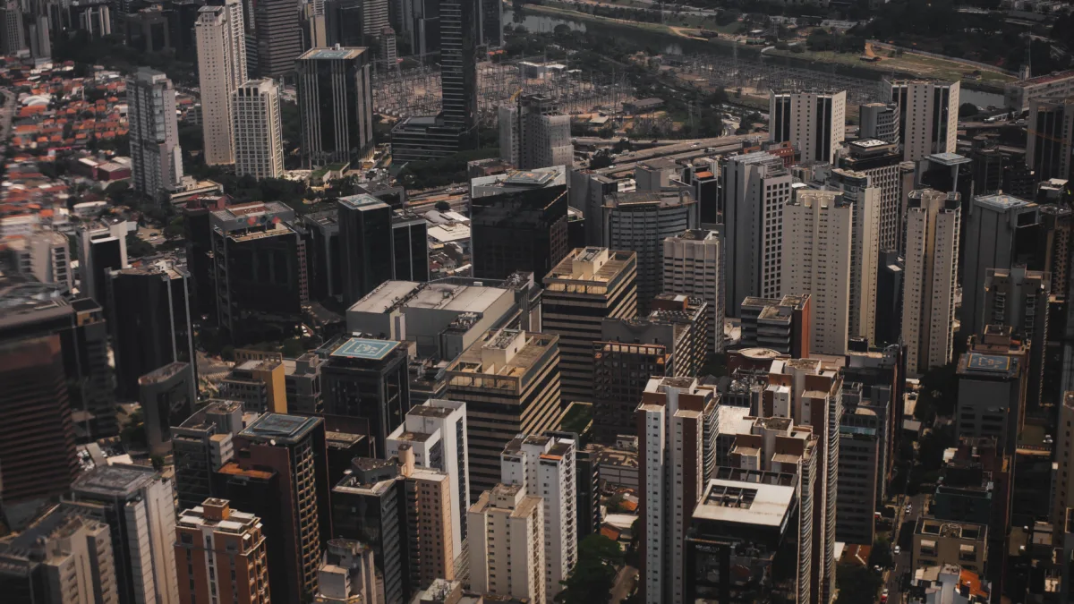 Fundo Imobiliário com DY de 11,7% informa que “valores retidos” serão pagos em junho