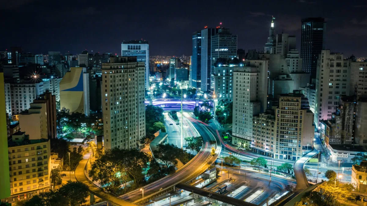 SNCI11 eleva a "régua" da indústria de FIIs com relatório de monitoramento. Foto: Unsplash