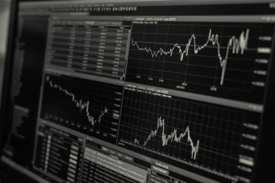 IFIX cai pelo quarto dia seguido; recuo na semana chega a 0,83%