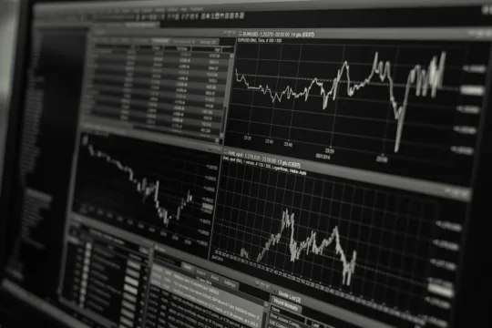 XPML11 aprova 14ª emissão de cotas com captação de até R$ 400 milhões