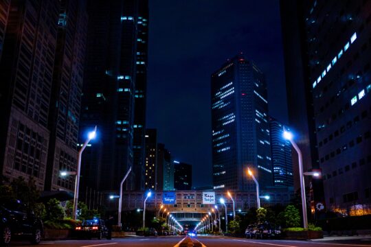 XPPR11 anuncia venda de edifícios por R$ 200,7 milhões e sua cotação dispara na bolsa