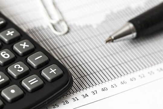 Taxa de Emissão: o que é e para que serve essa taxa nos FIIs