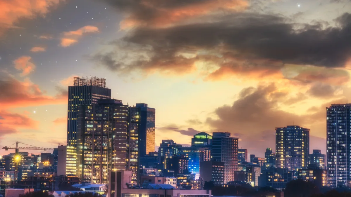 RECR11, CVBI11, XPCI11 e SNFF11 são os destaques do Bom Dia FIIs (10/02). Foto: Unsplash